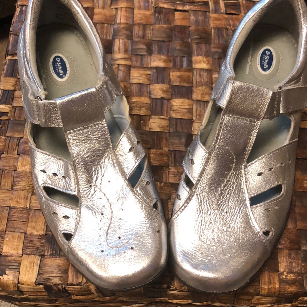 Dr. Scholls Metallic Silver loafers.